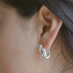 Sterling Silver Statement Swirl Dome Huggies Earrings (HUG-1121)