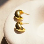 Sterling Silver Droplet Curve Stud Earrings (ST-1660)