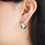 Sterling Silver Droplet Curve Stud Earrings (ST-1660)