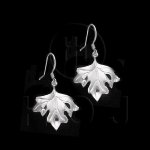 Silver Plain Dangle Earrings Maple Leaf (ED4135)