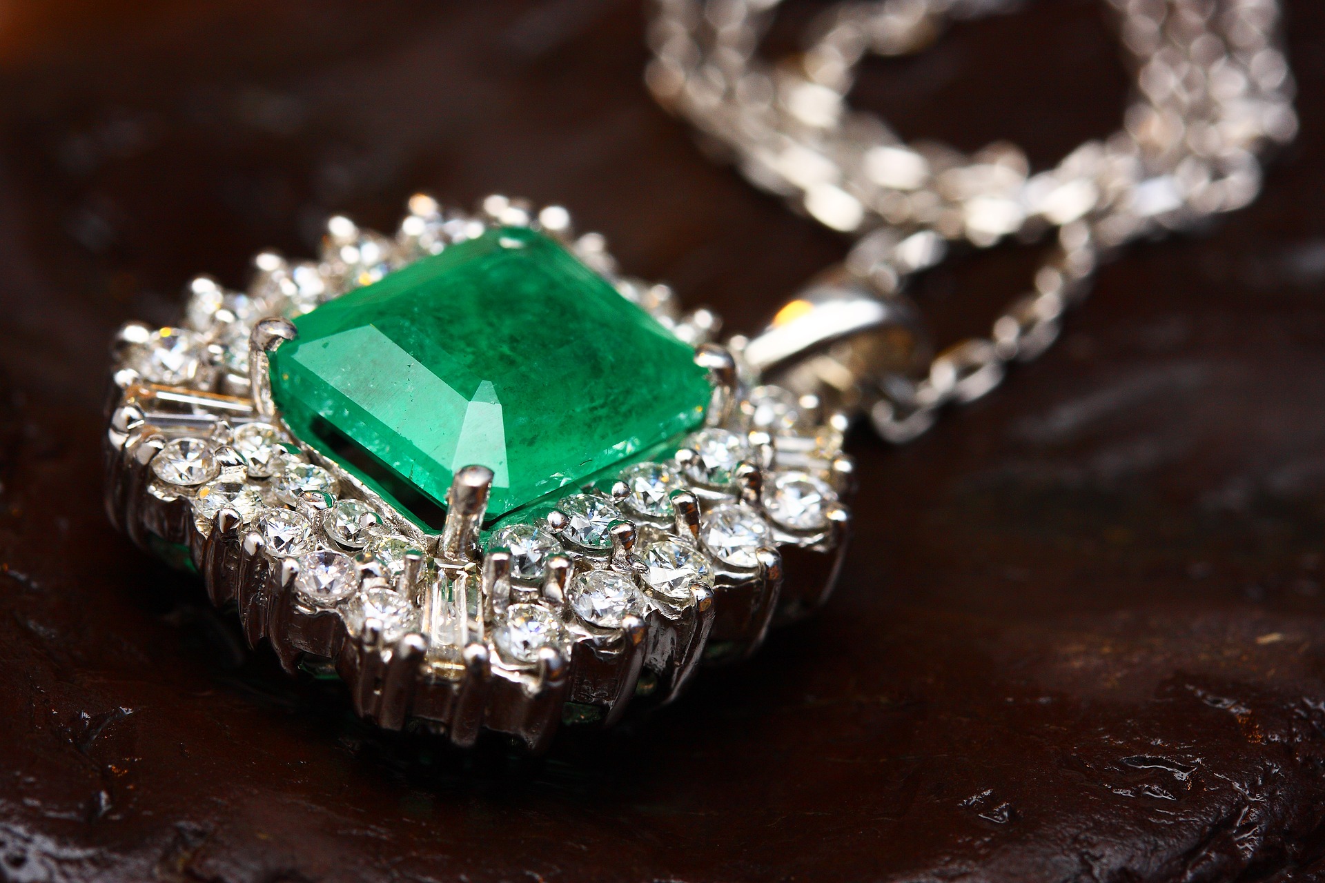 jade best gemstones