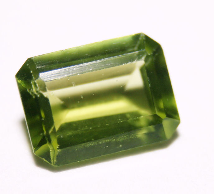 15 Facts About August's Birthstone: Peridot - House Of Jewellery Blog