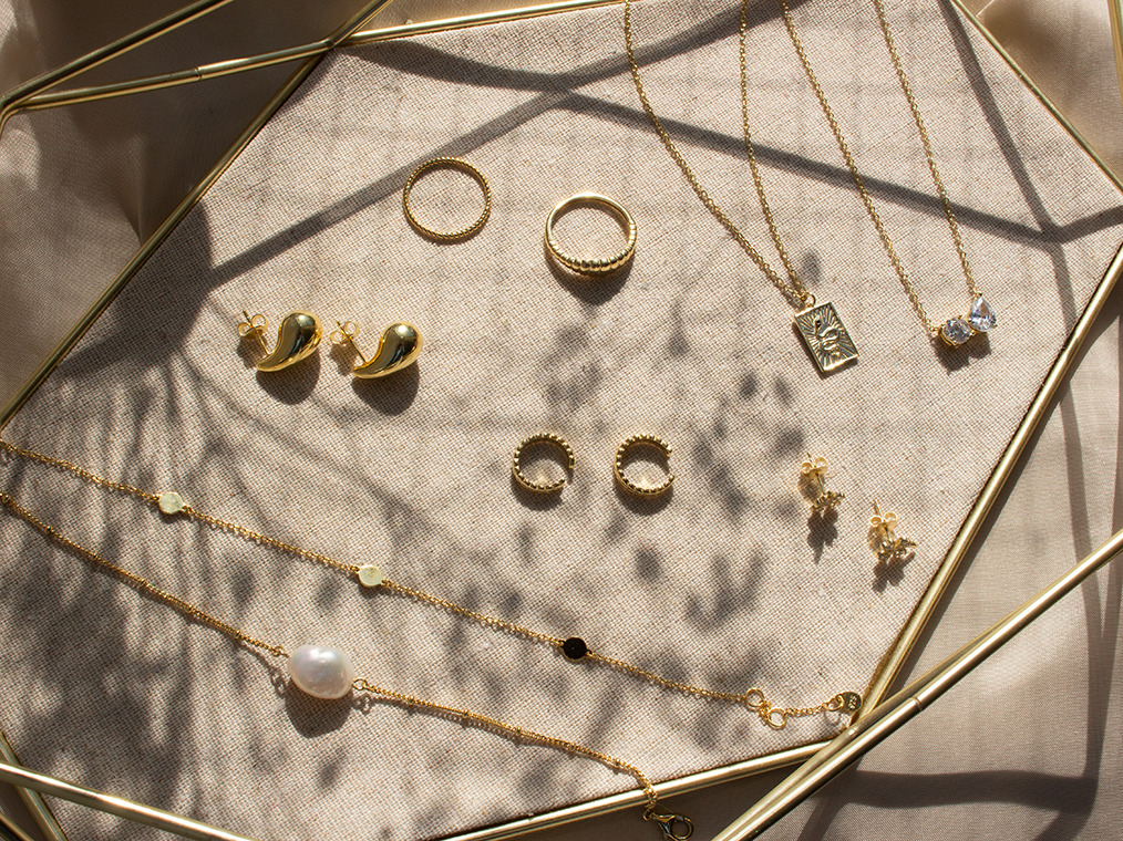 Building a Unique Jewelry Collection